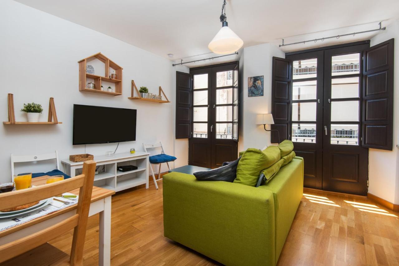 El Balcon Del Pintor, The Best Option In The Historic Center Of Malaga Διαμέρισμα Εξωτερικό φωτογραφία